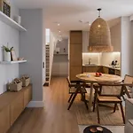 アパート In Porto ウェバ